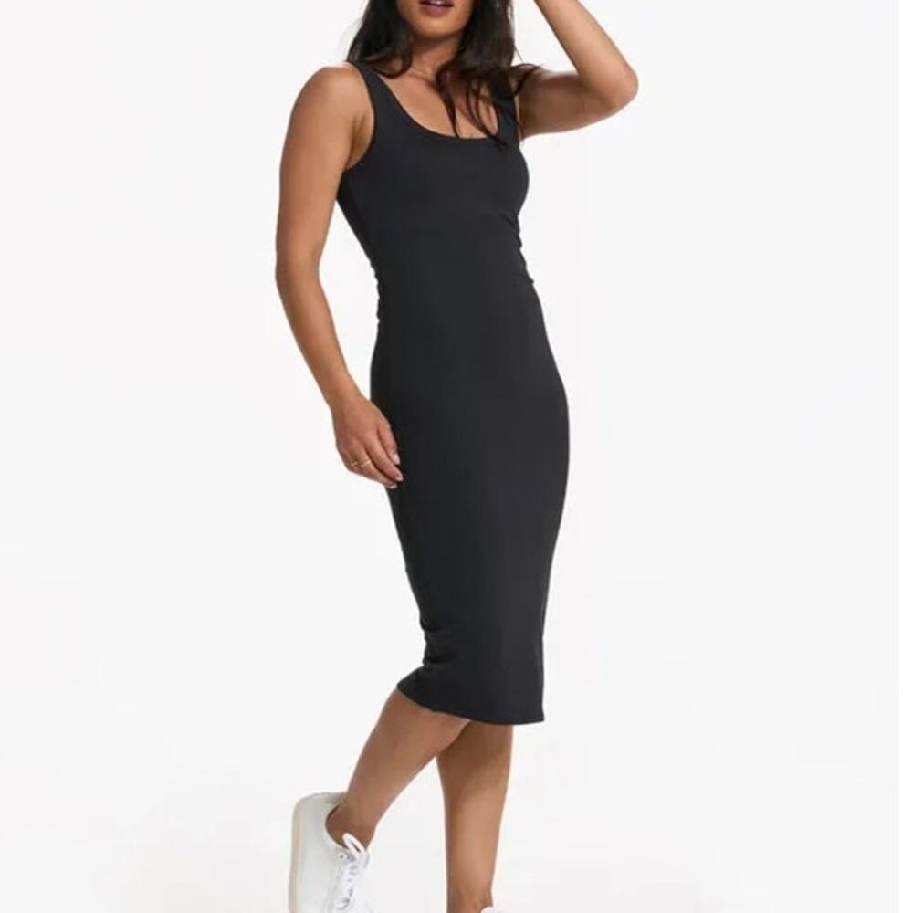 Vuori Halo Essential Dress S Heather Black Dreamknit Tank Mini Athleisure Fitted
